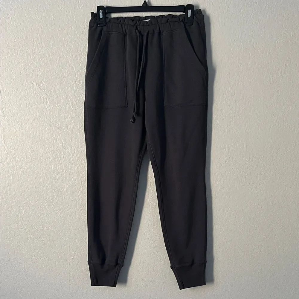 NWT Abercrombie & Ftich Cinched Sweatpants Drawstring Charcoal in Size S